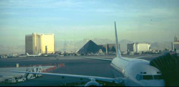 imag1043m.jpg (12765 Byte)